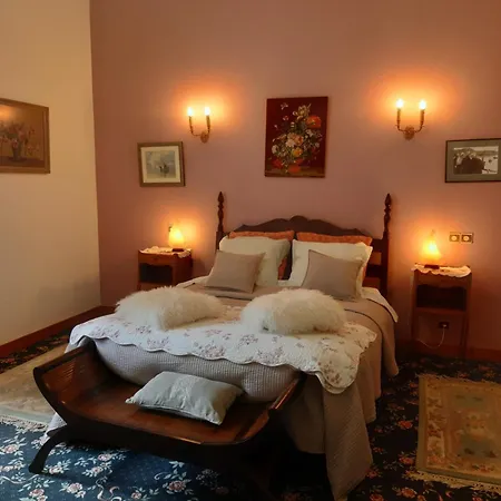 Bed & Breakfast Manoir De La Peignie